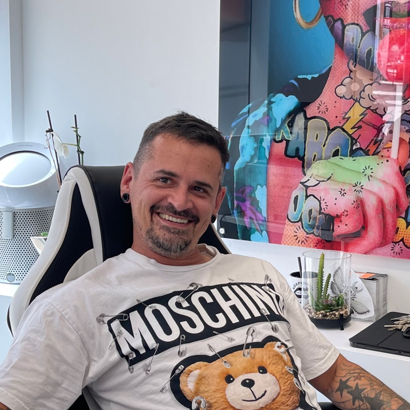 Tommy Chef Taetowierer piercer